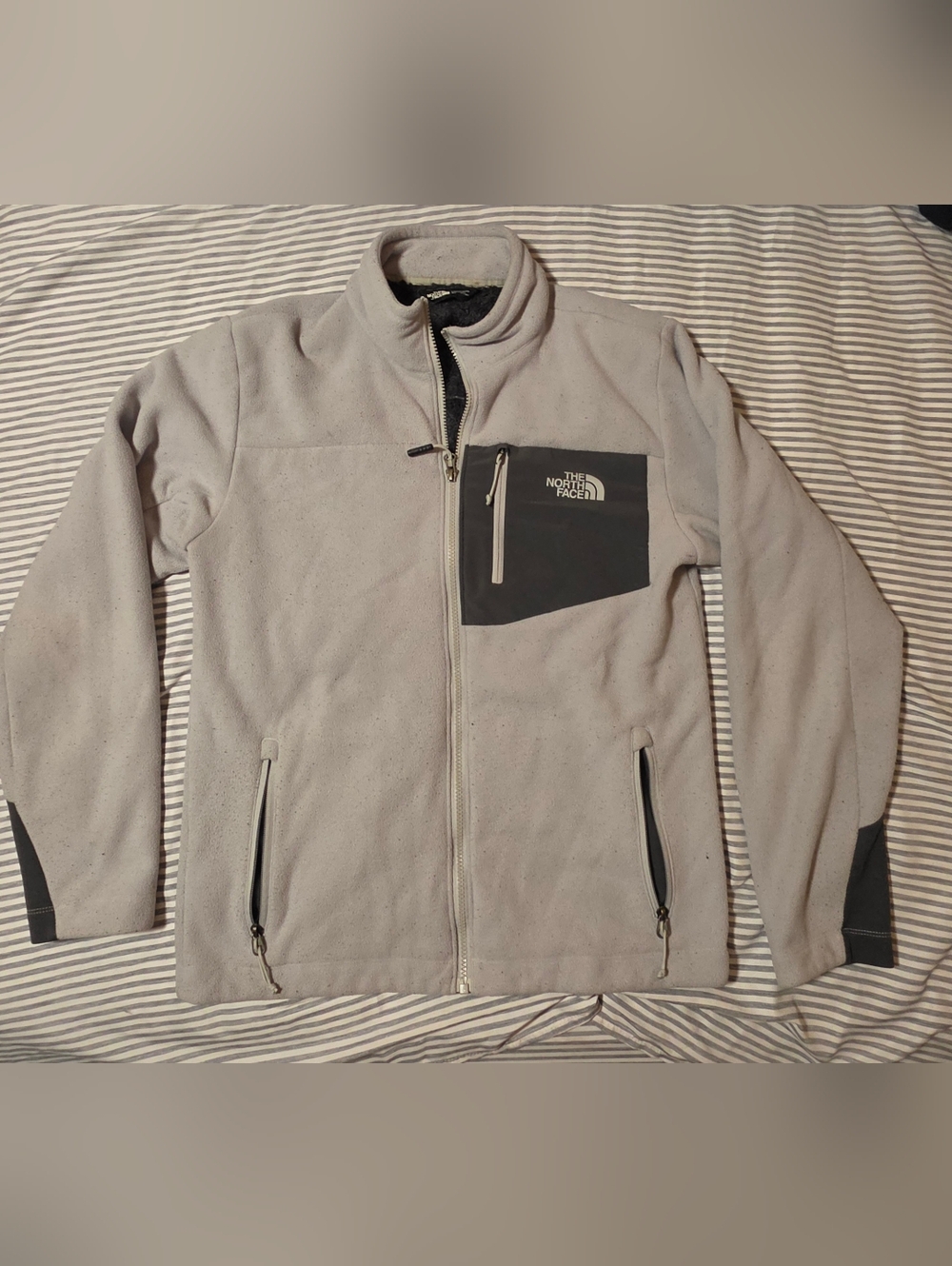 The North Face Mens Zip Up Fleece Jacket with Sherpa Lining